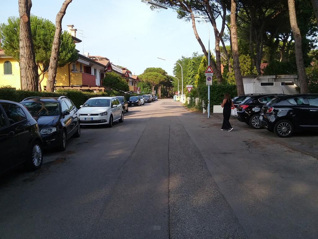 Casa Marialuigia - Appartamenti Solo Per Famiglie Lido di Jesolo Exterior foto